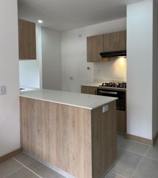 Apartamento disponible para Venta en Rionegro con un valor de $470,000,000 código 200