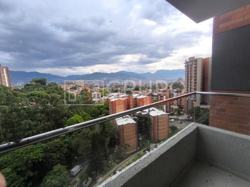 Apartamento disponible para Arriendo en Envigado Envigado Foto numero 1