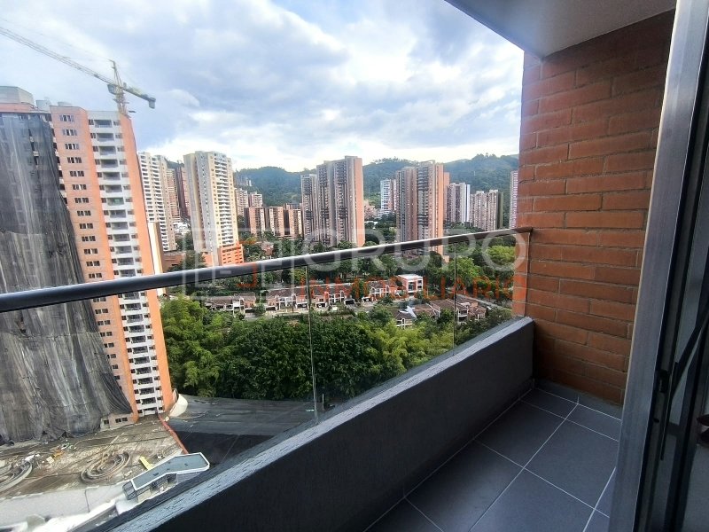 Apartamento disponible para Arriendo en Sabaneta con un valor de $3,000,000 código 828