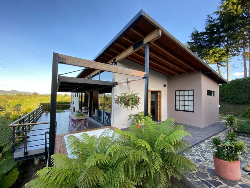 Casa-Finca disponible para Venta en Rionegro Rionegro Foto numero 1