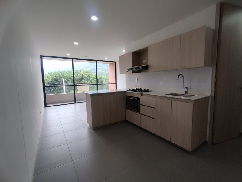 Apartamento disponible para Arriendo en Envigado Loma De Las Brujas Foto numero 1
