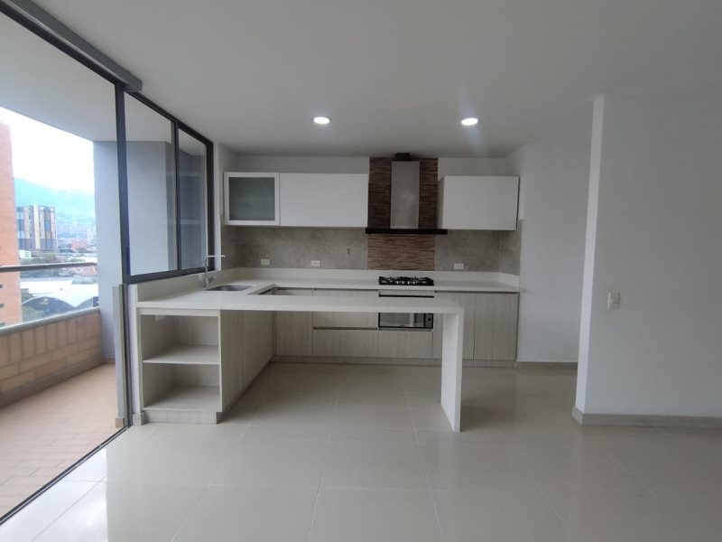Apartamento disponible para Arriendo en Envigado La Paz Foto numero 1