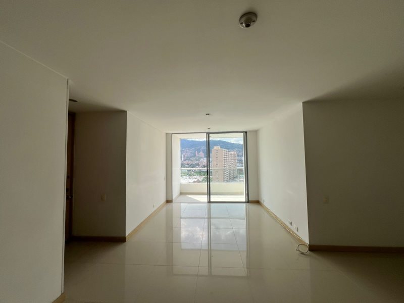 Apartamento disponible para Arriendo en Envigado Jardines Foto numero 1