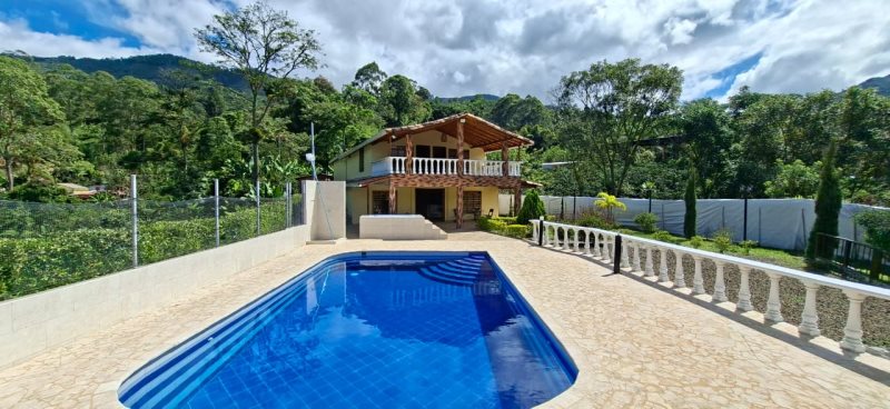 Finca disponible para Venta en Andes San Bartolo Foto numero 1