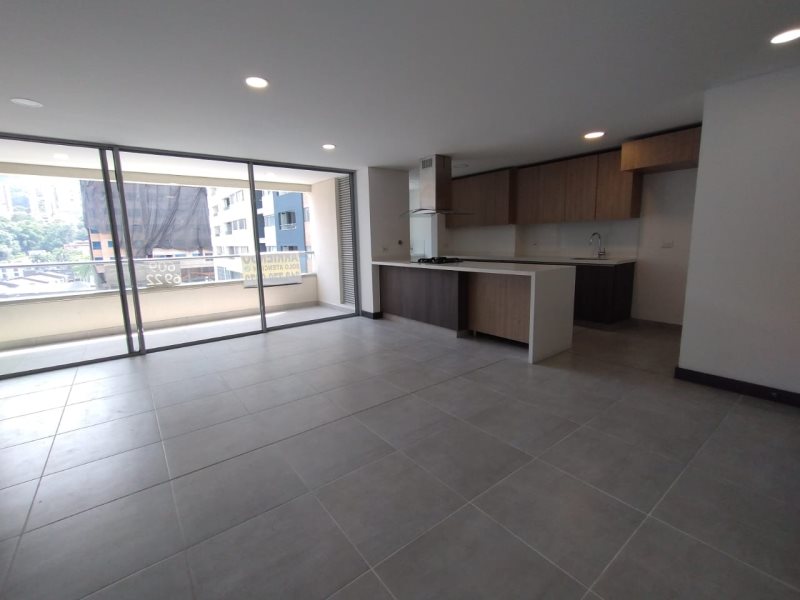 Apartamento disponible para Arriendo en Medellin Ciudad Del Rio Foto numero 1