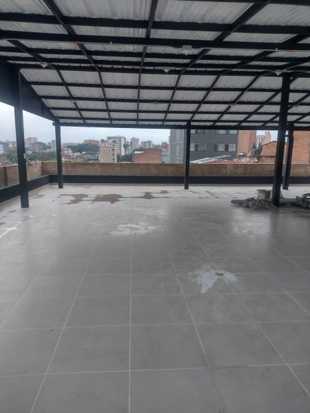 Local disponible para Arriendo en Medellin Laureles Foto numero 1